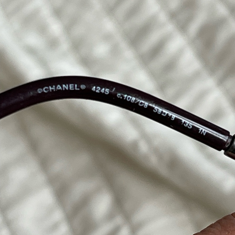 Chanel Silver Tone/Pink 4245 Chain Detail Round Sunglasses - Picture 12 of 14